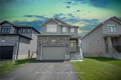 Detached in Kingston
