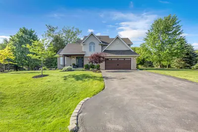 25 Brian Drive, Brant, On N0e 1a0
