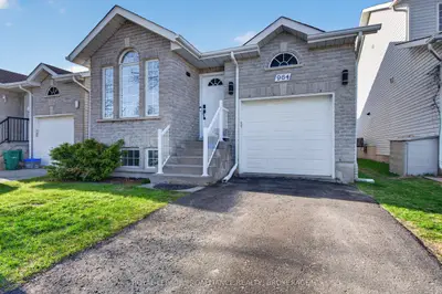 964 Rainbow Crescent, Kingston, On K7k 7j2