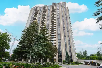 1025 Richmond Road 704, Woodroffe, On K2b 8g8