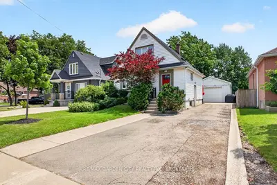 191 East 43rd Street Lower, Hamilton, On L8t 3c3