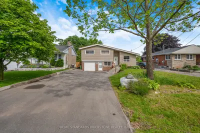 72 Mountain Avenue N, Hamilton, On L8g 3p5
