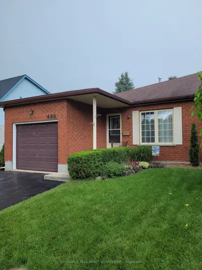 Semi-Detached in West Grey