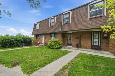 11 Prince Of Wales Drive H, Belleville, On K8p 2t5