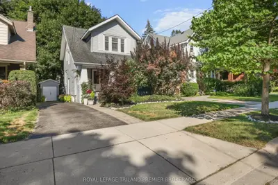 Detached in London East