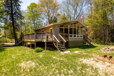 41 Robert Road W, Huntsville, On P1h 2j4
