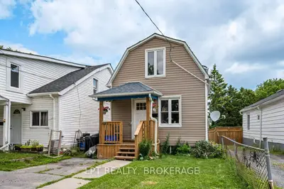 13 Kingscourt Avenue, Kingston, On K7k 4n6
