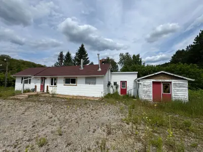 222 Ontario Street, Burk's Falls, On P0a 1c0