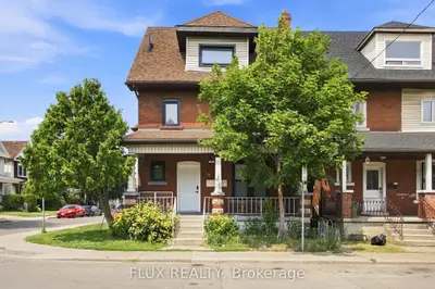 19 Lottridge Street, Hamilton, On L8l 6t7