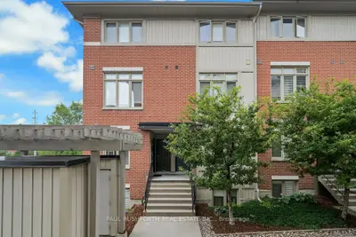 795 Montreal Road 3, Manor Park - Cardinal Glen And Area, On K1k 0s9