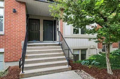 795 Montreal Road 3, Manor Park - Cardinal Glen And Area, On K1k 0s9