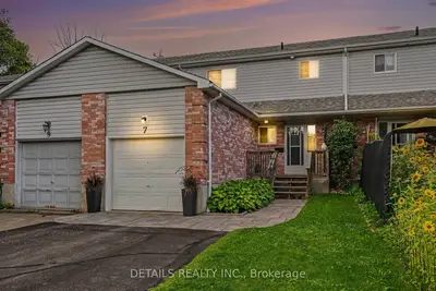 7 Isabella Street, Perth, On K7h 3h3
