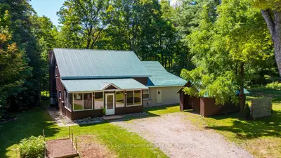 15 Victoria Street W, Seguin, On P0c 1j0