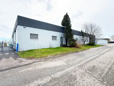 100 Wellington Street N, Thorold, On L2v 5e7
