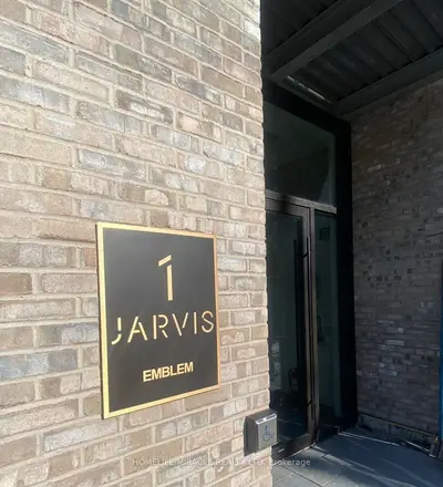 1 Jarvis Street 521, Hamilton, On L8r 3j2