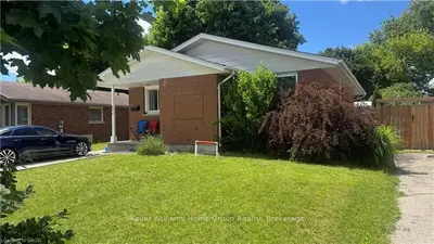 248 Cyrus Street, Cambridge, On N3h 1h3