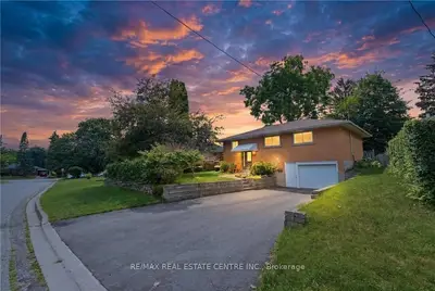 Detached in Cambridge