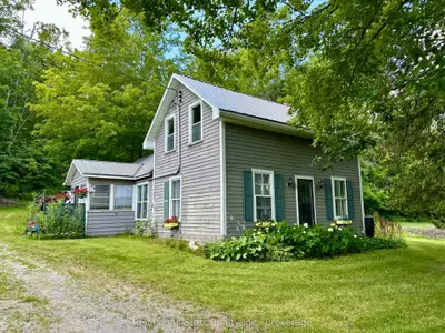 Detached in Trent Lakes