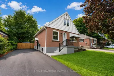 Detached in Hamilton