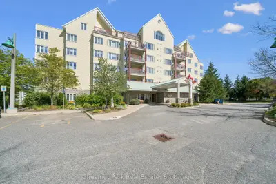 110 Steamship Bay Road 601, Gravenhurst, On P1p 1z9