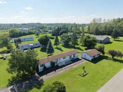 34 SUNSET Lane, Horton, ON K7V 0A5