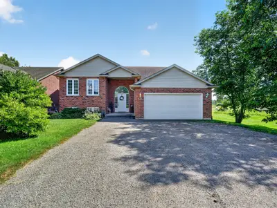 Detached in Pelham