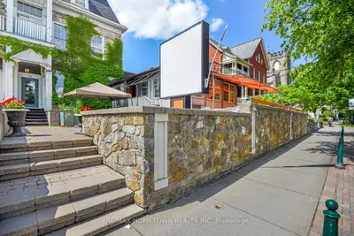 64 King Street E, Brockville, On K6v 1b3