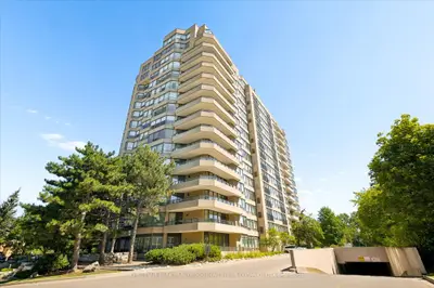 4 Willow Street 1101, Waterloo, On N2j 4s2