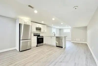 Detached in Welland