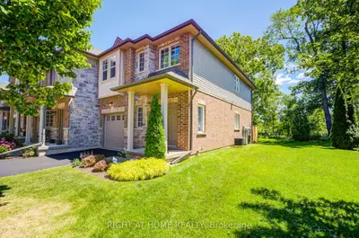 64 Myers Lane, Hamilton, On L9g 0a5
