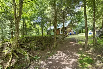 24163 Highway 7 Highway, Frontenac, On K0h 2p0