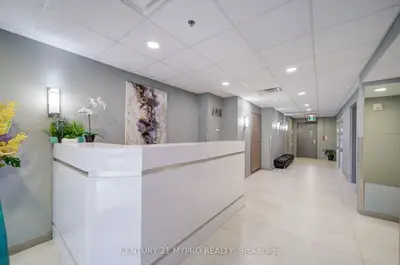 321 Spruce Street 710, Waterloo, On N2l 0g4