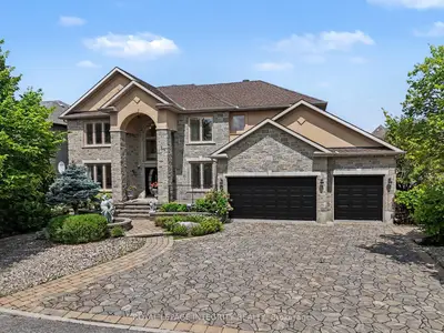 523 Kochar Drive, Mooneys Bay - Carleton Heights And Area, On K2c 4g9