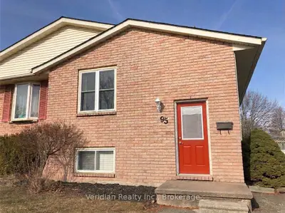 Semi-Detached in Welland