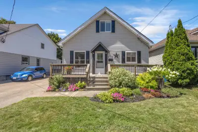 158 Grand Street, Brantford, On N3r 4b9