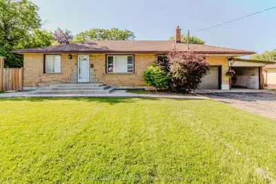 6 Varadi Avenue, Brantford, On N3r 3m8