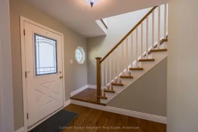 44 Tanager Drive Upper, Guelph, On N1c 1b6