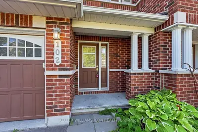 102 Garrity Crescent, Barrhaven, On K2j 3t4