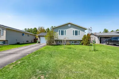 Detached in Petawawa