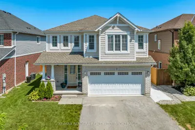 Detached in Pelham