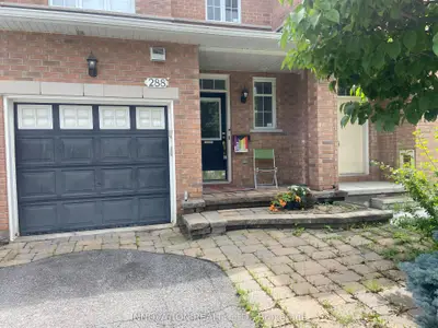 288 Goldridge Drive, Kanata, On K2t 1l1