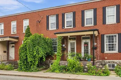 Att/Row/Townhouse in Ottawa Centre