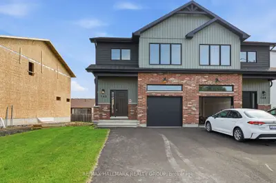 Semi-Detached in North Dundas