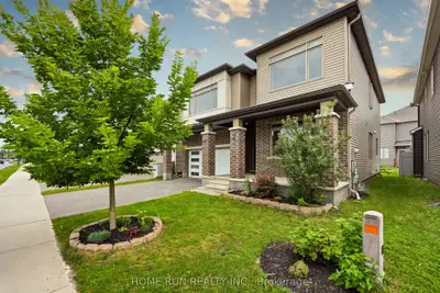 1089 Apolune Street, Barrhaven, On K2j 6n8
