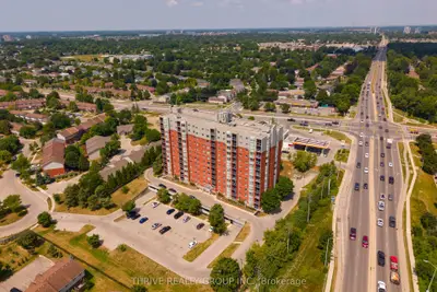 30 CHAPMAN Court 507, London North, ON N6G 4Y4