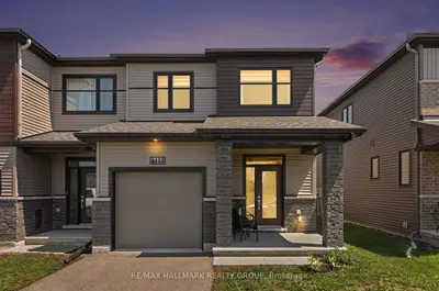 Att/Row/Townhouse in Orleans - Cumberland and Area