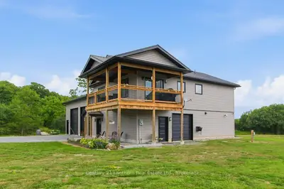 1467 County Road 19, Prince Edward County, On K0k 1t0