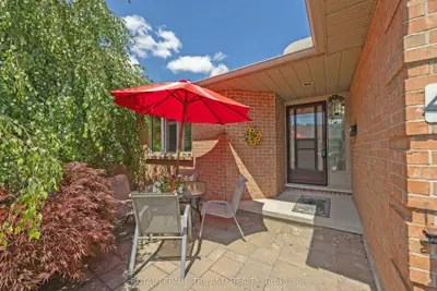 2 CADEAU Terrace 40, London South, ON N6K 4G4
