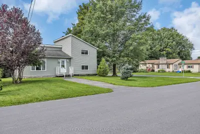 366 Charron Street, Clarence-rockland, On K4k 1b2