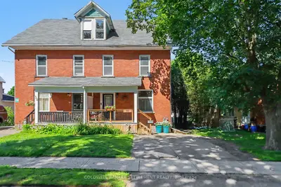 Semi-Detached in Smiths Falls